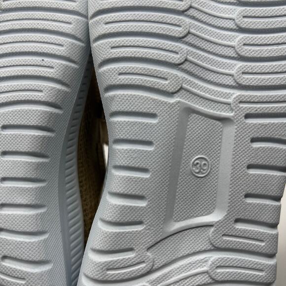 Sneakers Trendy Mesh Loafers Breathable Slip on Shoes Brown Size 8US / 39CN - Picture 9 of 14